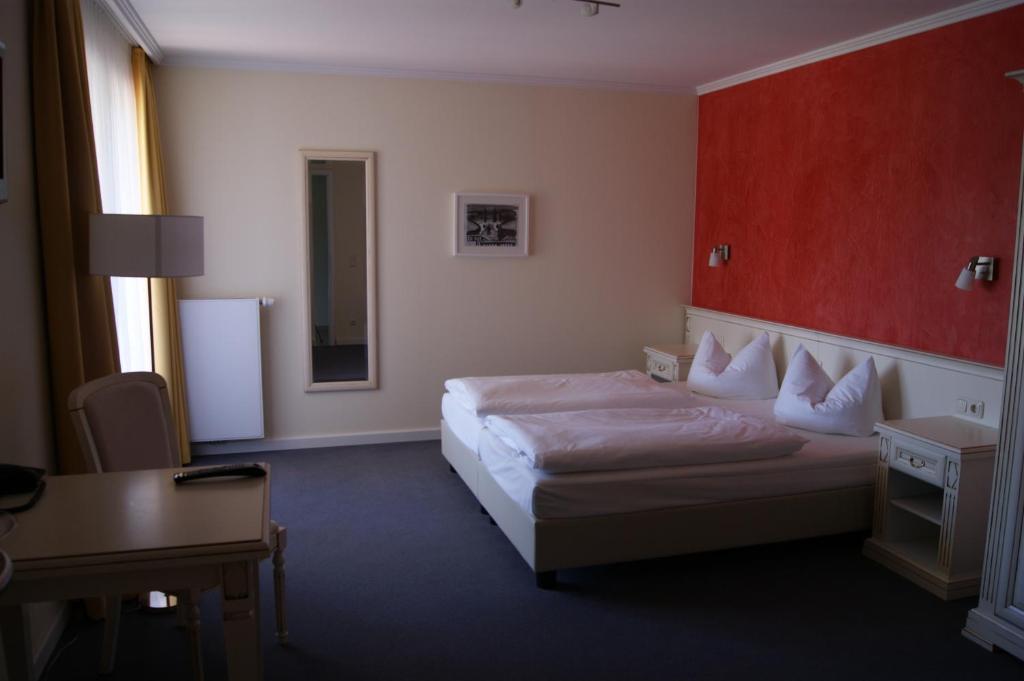 Hotel Pension Bellevue Bad Doberan Room photo