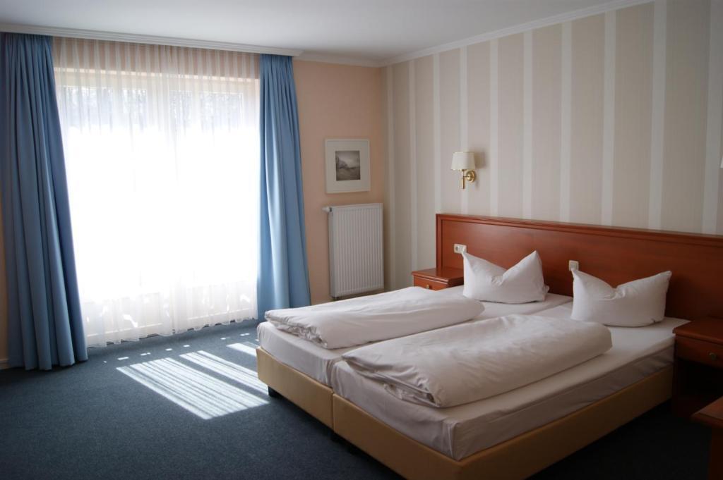 Hotel Pension Bellevue Bad Doberan Room photo